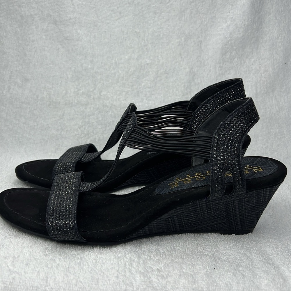 New York Transit, black with with back embellishment, 2 inch heel - Picture 2 of 5